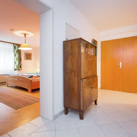 Boutique Apartment In Eigeltingen With Large Garden